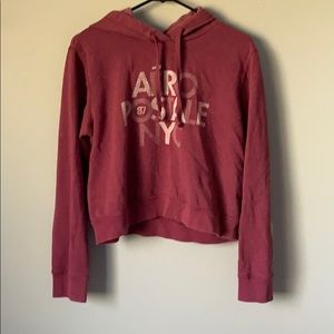 Maroon sweatshirt